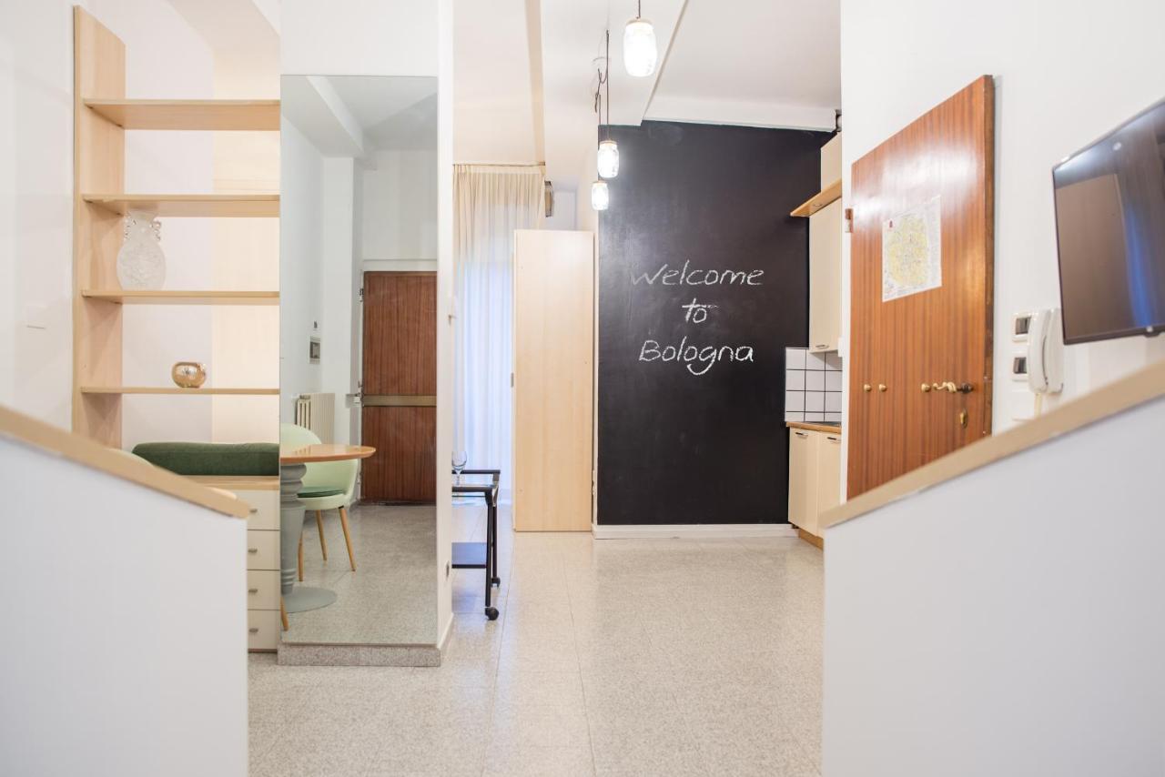 8- Tourist House Bologna - Light House - Self Check-In Appartement Buitenkant foto