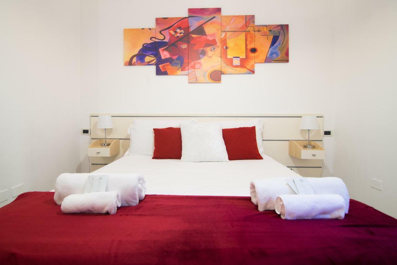 8- Tourist House Bologna - Light House - Self Check-In Appartement Buitenkant foto
